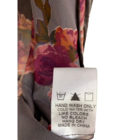 Vici Large Floral Kimono Cardigan Long Sleeve Open Front Pockets NWOT 7512 - Picture 4 of 9